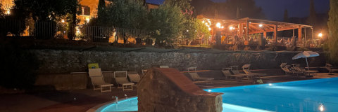 Rigacci: pool evening